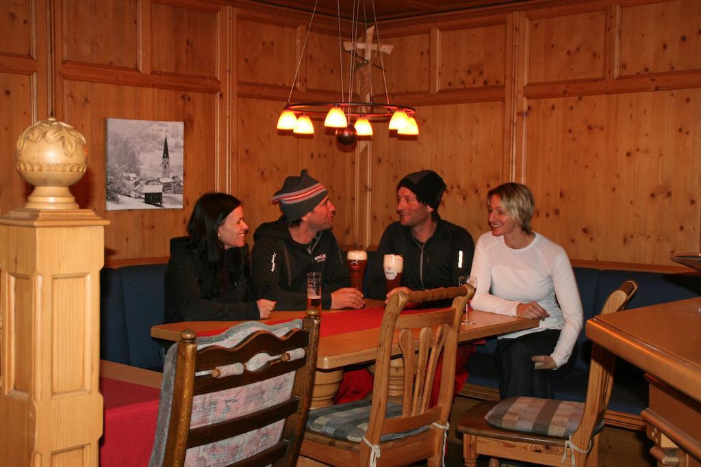 Gaestehaus Falkenblick Arzl im Pitztal Exteriér fotografie