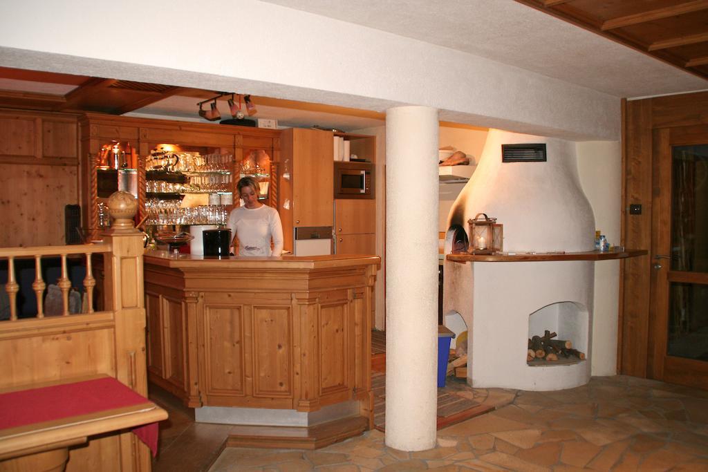 Gaestehaus Falkenblick Arzl im Pitztal Exteriér fotografie